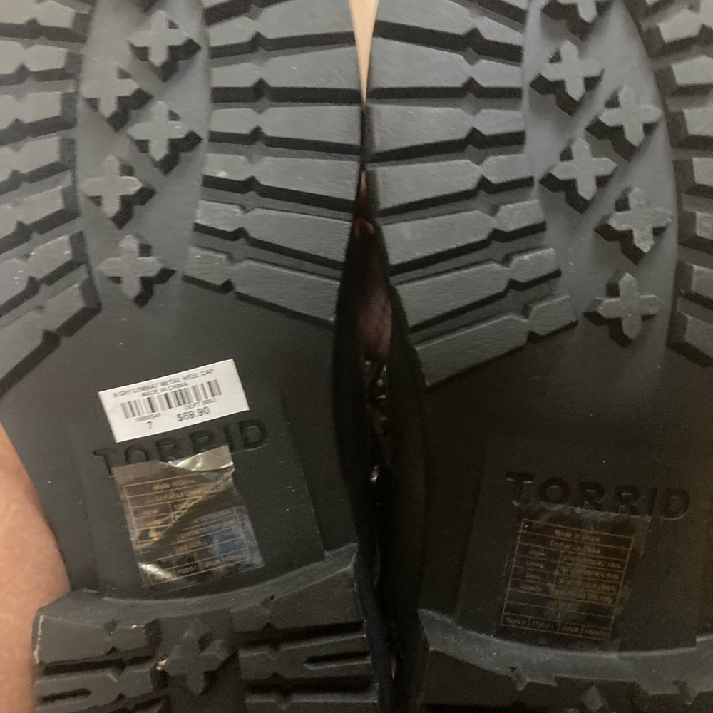 New Torrid Blue Gray Metal Heel & Cap Combat Boots 7W - Picture 8 of 8